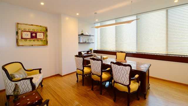 Neki Corporate Office Yellow Chair Office