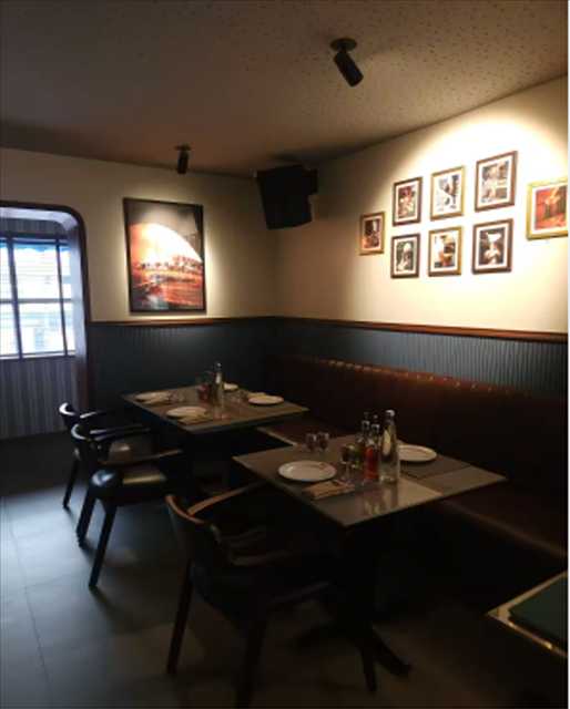 Slaps Nagpur Dining Space