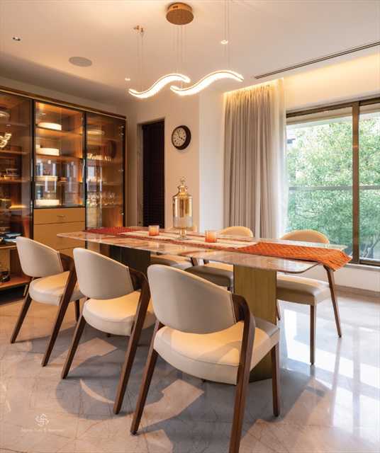 Mumbai Apartment Dining Area
